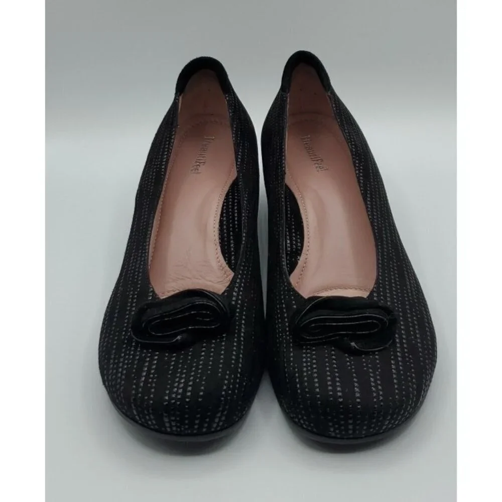 BeautiFeel Dona Pump Black Trateggio Suede 40.5 Floral Rosette Comfort Low Heel